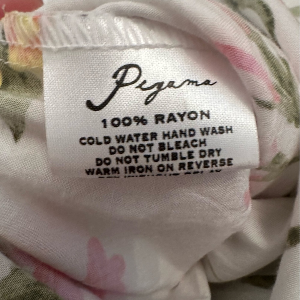 Piyama Harper White Floral Romper Size L (#2) - Picture 10 of 11